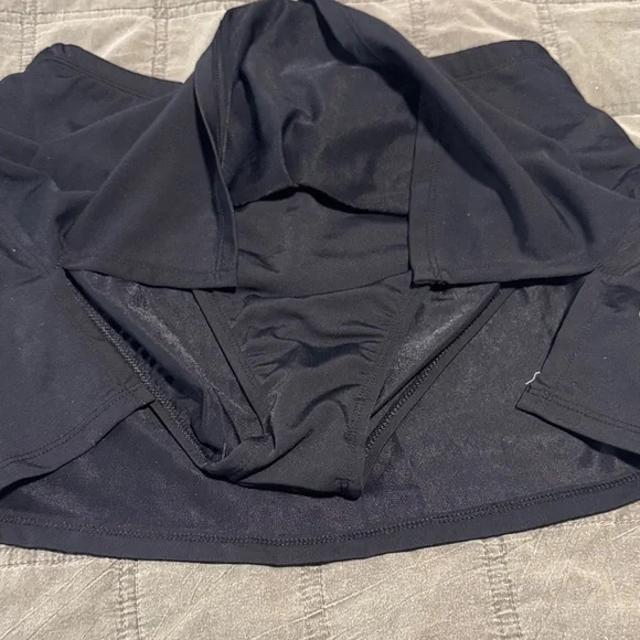 Bathing suit skort - Picture 2 of 3